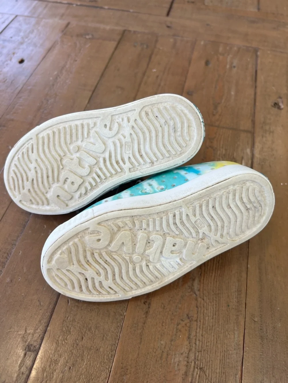 Native Jefferson colorful tie dye slip on Waterproof sneaker sandals kids 8